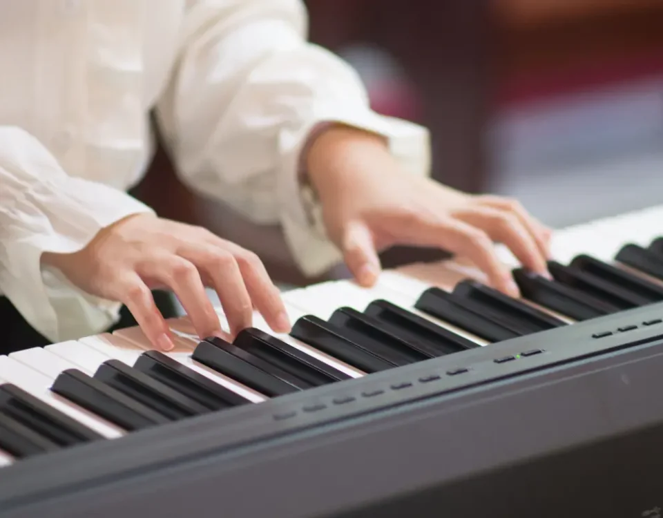 Unlocking Musical Mastery: Expert Piano Lessons in Bukit Panjang and Bukit Batok